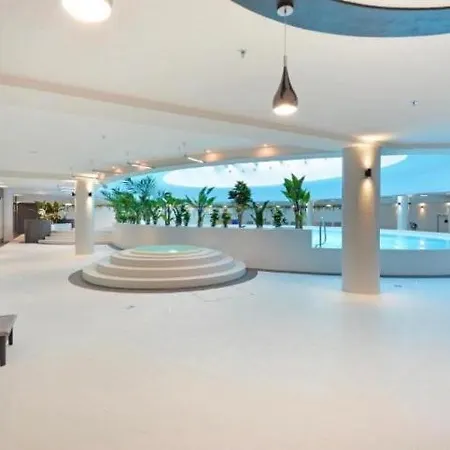 Hanza Tower Platinium *******