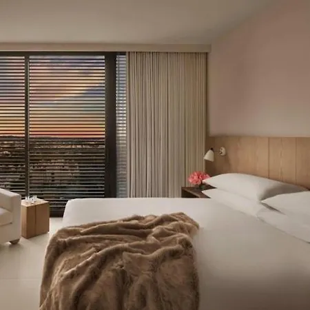 Hanza Tower Platinium *******